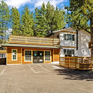 https://alpenrose-inn.insouthlaketahoe.com